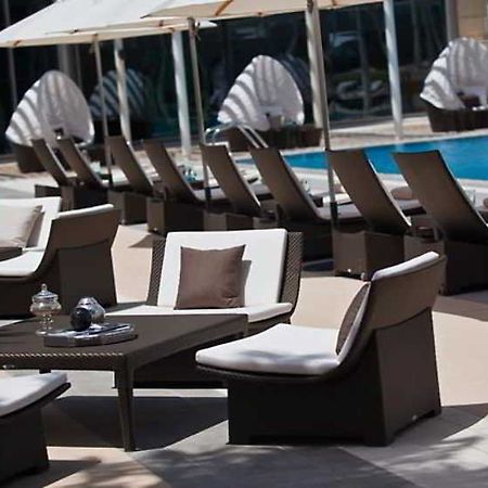 Courtyard By Marriott Doha City Center Экстерьер фото