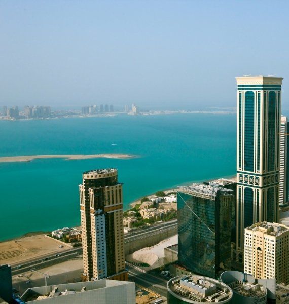 Отель Courtyard By Marriott Doha City Center Экстерьер фото